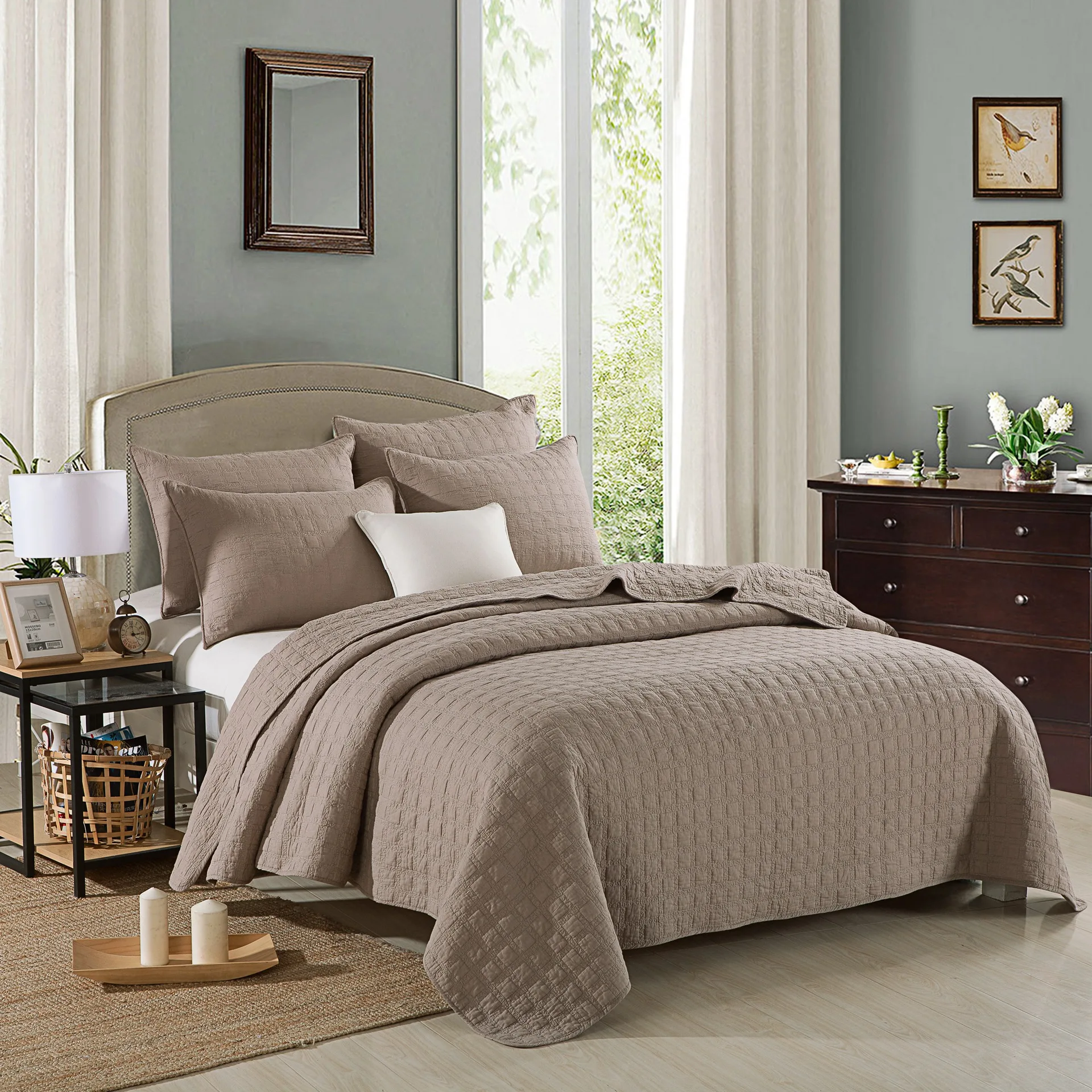 FAMVOTAR Luxury 3 Piece Quilted Bedspread Coverlet Set Square Patterned