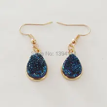 Титана синий кристалл Druzy висячие серьги с медным корпусом Золотой облицовки около 10*14 мм