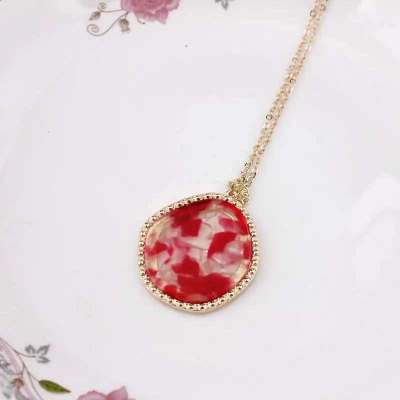 Red (2)