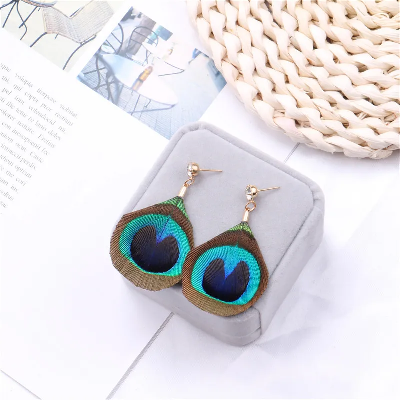 

Bohemia Earrings Peacock Feather Stud Earrings Party Wedding Green Blue Vintage Gold Alloy for Femme Mujer New Fashion Jewelry