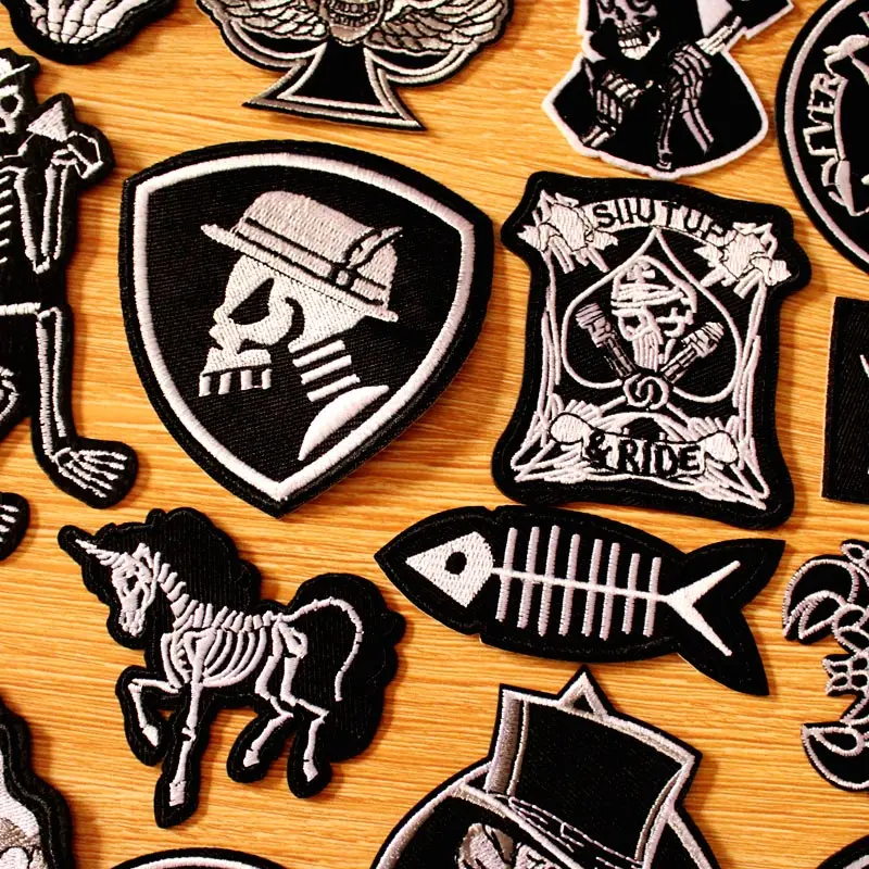Punk Skull Clothings Patches Rose Red Badges Embroidery Iron-On Biker FO