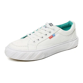 

canvas shoes men 2019 summer white Casual Sneakers men black Casual Sneakers Lace up lightweight Flat shoes Korean breathable