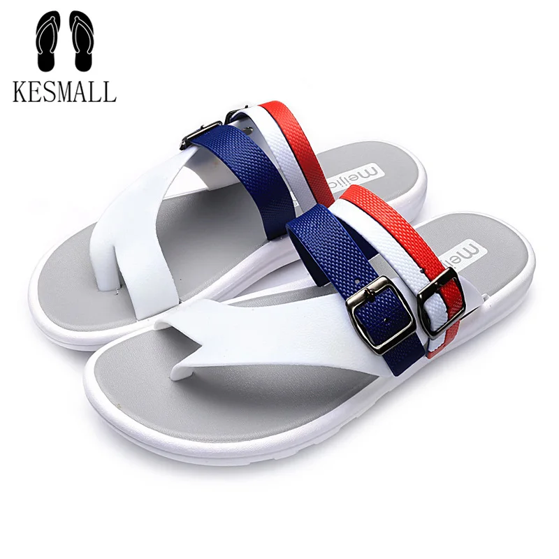 KESMAL size 40 45 men flip flops 2017 summer leather male Clip Toe sandals breathable Buckle