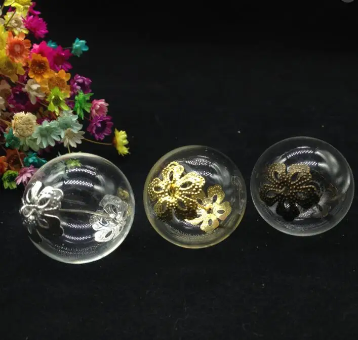 100sets 30mm two holes glass globe bubble flower cap set DIY Glass vial pendant necklace jewelry glass bottle dome cover charms 100sets 30mm two holes glass globe bubble flower cap set DIY Glass vial pendant necklace jewelry glass bottle dome cover charms