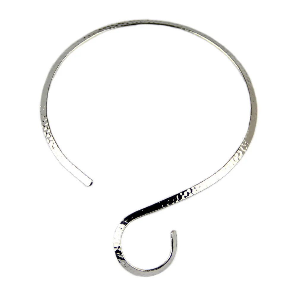 Women Jewelry Metal Choker Necklace Big Fashion Punk Choker Necklaces Metal Torques Choker Women Bib Collar Statement Necklaces