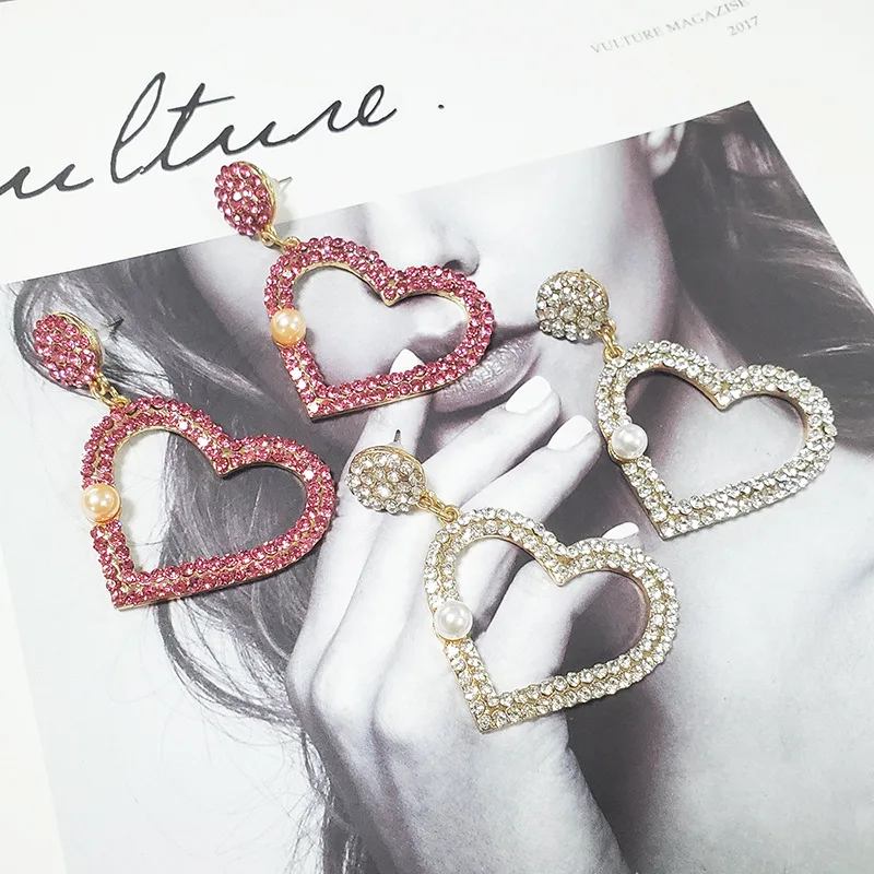 

Withe Pink Pearl Hollow Heart Dangle Earrings for Women New Trendy Fashion Full Crystalline Drop Earrings Wedding Party Jewelry