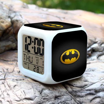 Будильник с Бэтменом, цифровой, 7 цветов, с изменением цвета, Orologio, цифровые часы, Despertador, просыпающийся светильник, пластик, Reloj - Цвет: Темно-серый