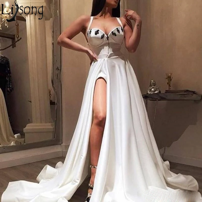 Ivory Side Split Prom Dresses Long Sweetheart Satin Sexy Evening Dresses Zipper Back Count Train Yong Girls Party Dress Vestidos115