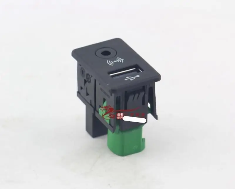 

Apply to W CC Jetta Golf 6 Passat AUX+USB switch interface of hand box glove box
