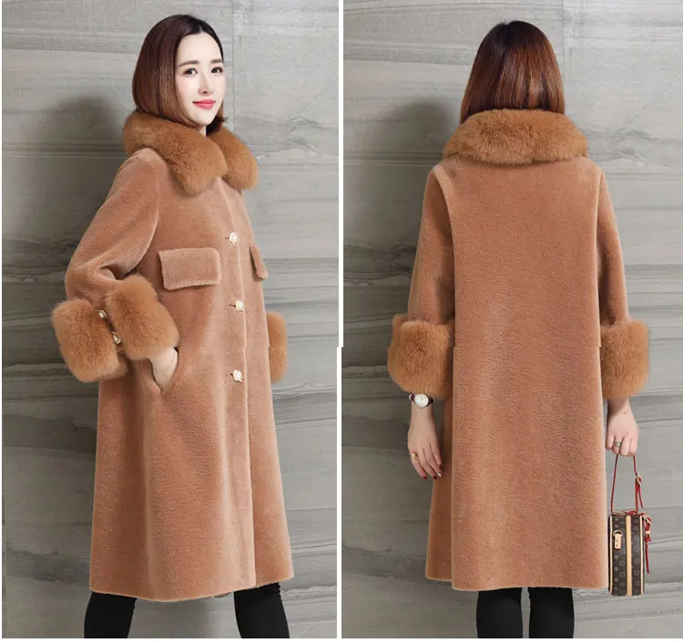 women natural sheep fur coat with real fox fur collar (6)
