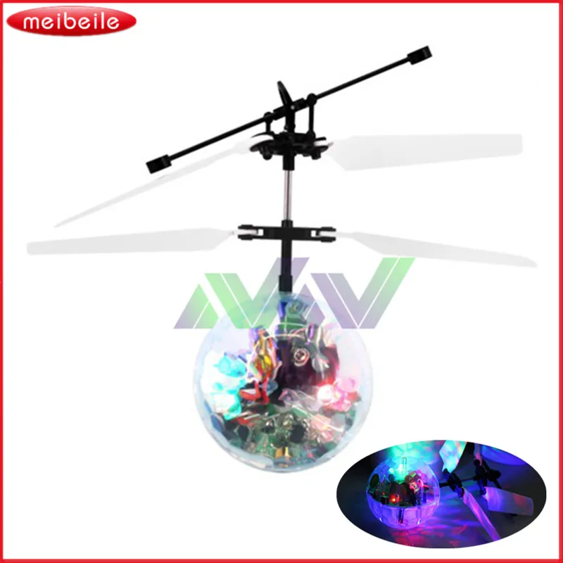 

2017 New Fantasy Flying Ball Helicopter With Altitude Induced Sensor Colorful Flash Disco Ball Remote Control Toy Quadrocopter