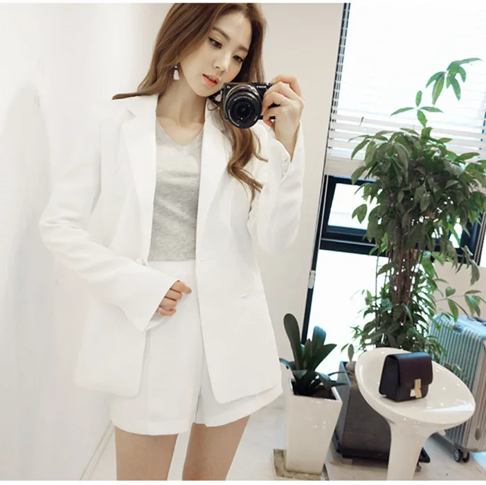2017 spring and summer new lady style suits + short paragraph suit women's fashion temperament two-piece 2017 spring and summer new lady style suits + short paragraph suit women's fashion temperament two-piece