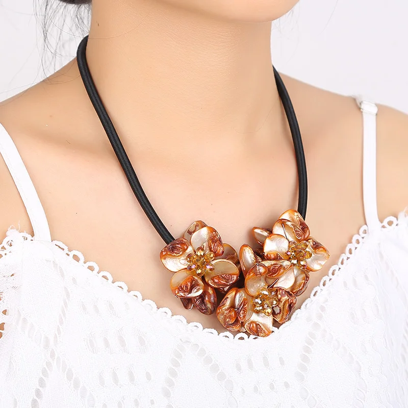 

Natural pearl shell Pearl sweater chain long necklace female fashion wild autumn and winter delicate simple atmosphere authentic