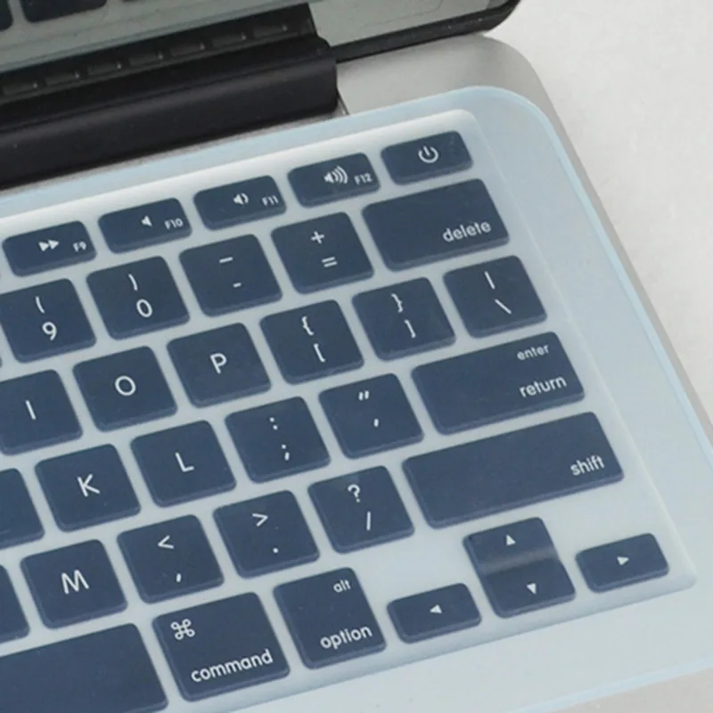 anti-dust-and-waterproof-keyboard-cover-Universal-soft-silicone-protector-for-Macbook-Pro-15-17-laptop (1)