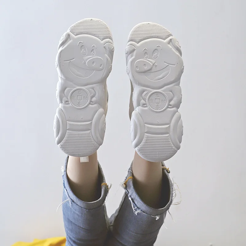 2019 Network Noodles Ventilation Piggy Shoe Woman Ins Leisure Time Student Sneakers Women Woman Zapatos De Mujer Platform Shoes
