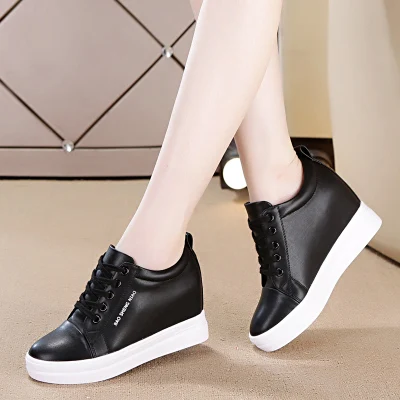 Women Shoes New Waterproof Wedges Woman Casual Shoes Platform Heels Female Leisure Black& White Women Sneakers - Color: Black