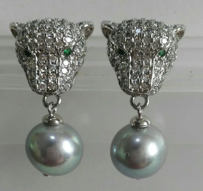 

stunning a pair of natural south seas gray pearl earrings silver leopard