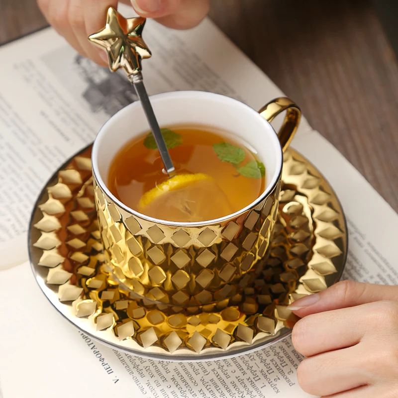 Западный Роскошный Стильный золотой набор кофейных чашек и блюдец ложка Tasse Taza Copo Ароматизированный Чай эспрессо капучино кружка кафе Xicara чайная чашка