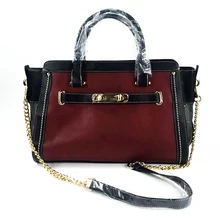 Роскошная дизайнерская брендовая Сумка-переноска для собак, маленькая переноска для собак из искусственной кожи, модная сумка-переноска для кошек, дорожная сумка на плечо для собак, черная 40 см