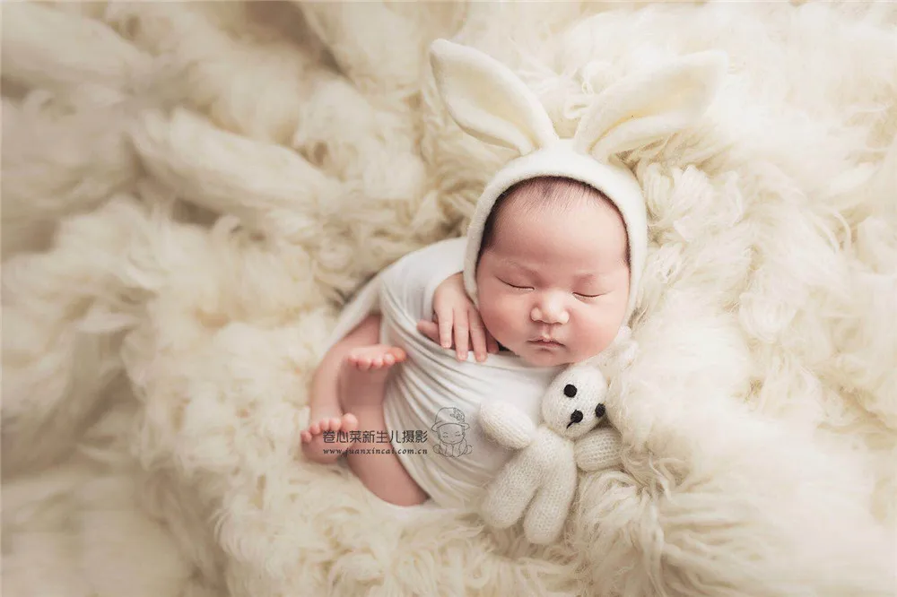 Rabbit hat and toy set (3)