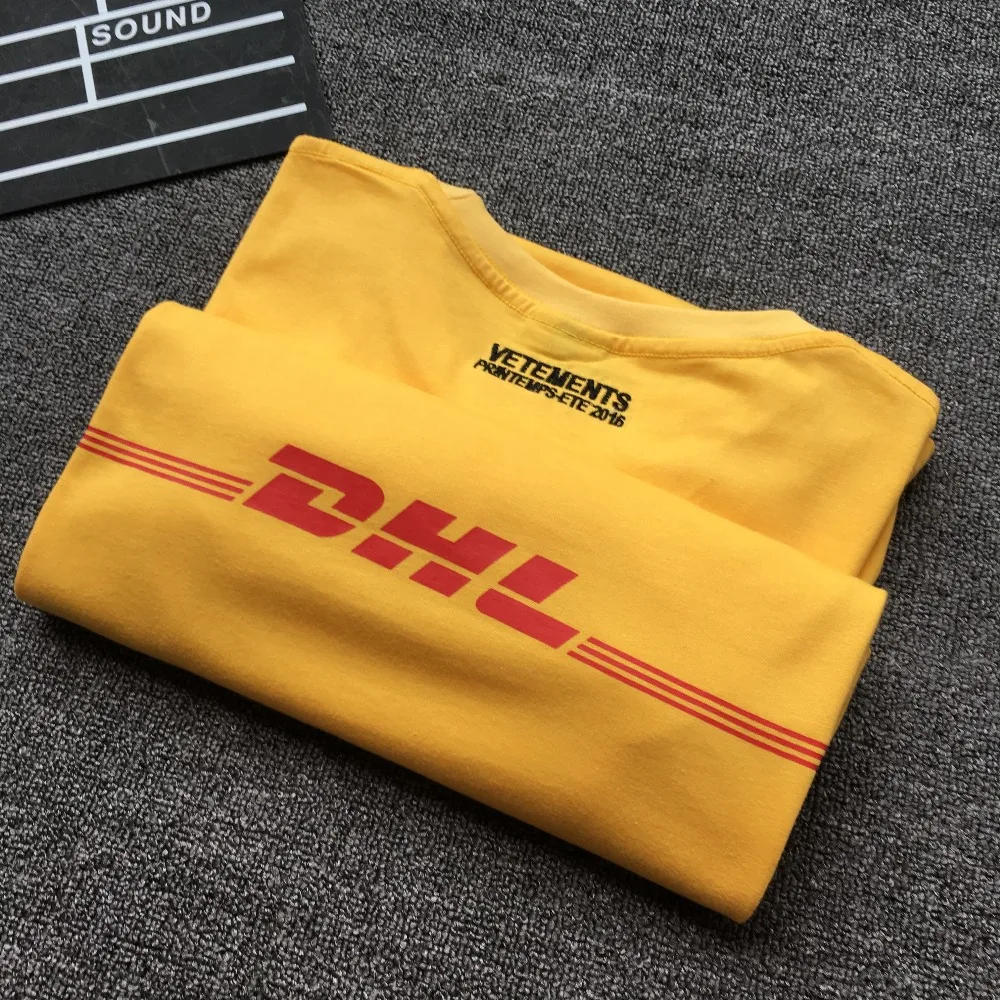 DHL vetements кофта. DHL X vetements. Vetements DHL cap. T me dhl receipt