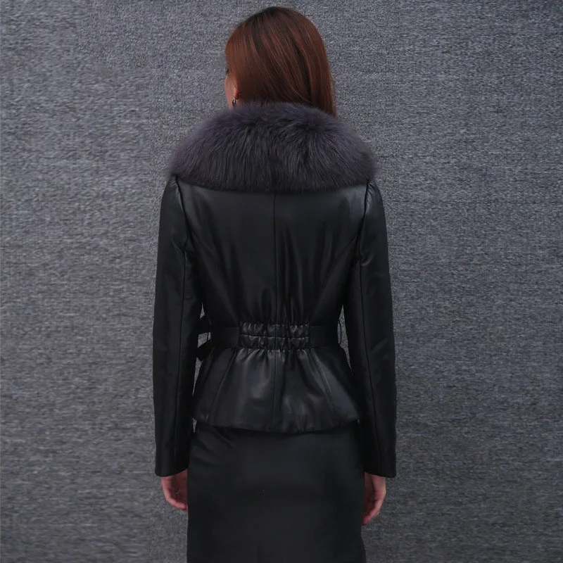 Autumn Winter Women Bomber Faux Fox Fur Collar Stitching PU Jacket Locomotive Coat With Belt Female Warm Plus Size Outwear O678 Autumn Winter Women Bomber Faux Fox Fur Collar Stitching PU Jacket Locomotive Coat With Belt Female Warm Plus Size Outwear O678