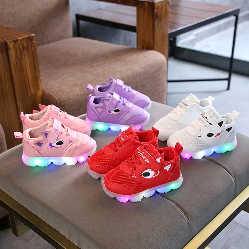 

2018 cartoon big eyes LED shoes kids Lovely colorful glowing breathable boys girls shoes running sports light children sneakers