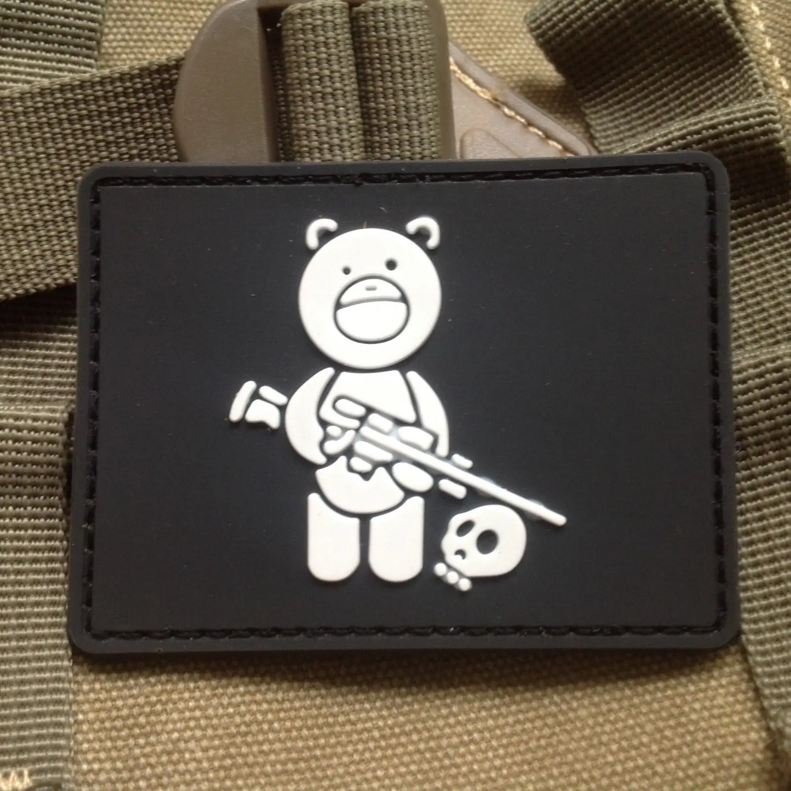 

BLACK BEAR SNIPER HUNTER SKULL 3D PVC TACTICAL ARMY MORALE RUBBER PATCH
