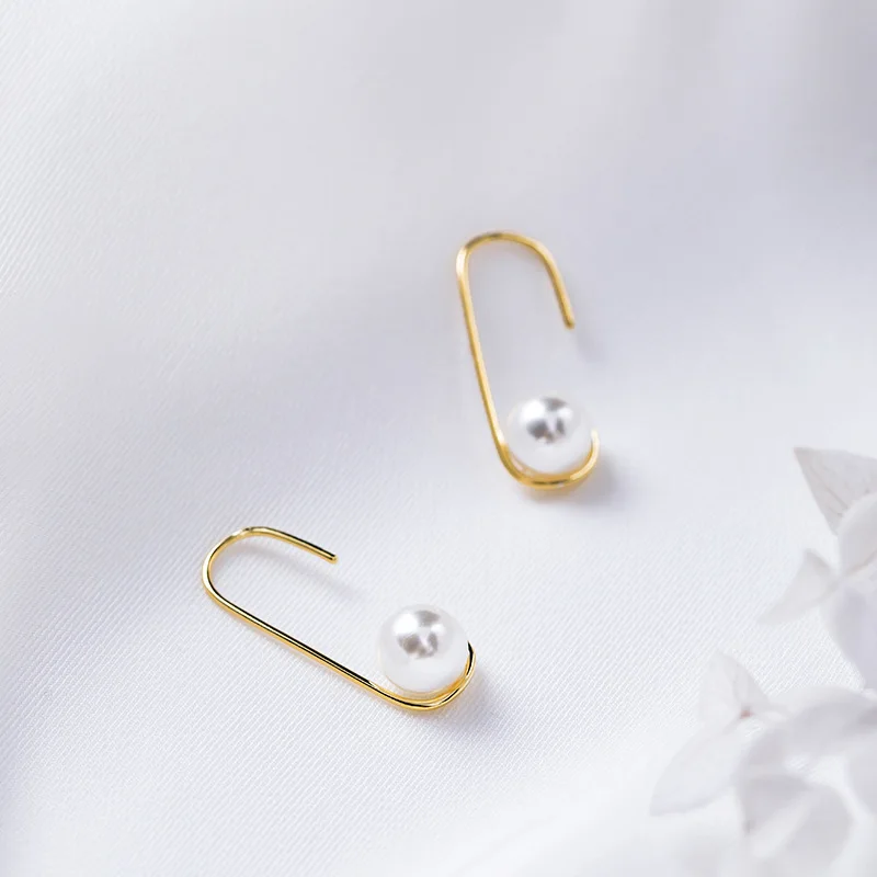 Paper clip pearl earrings woman S925 silver jewelry fashion stud earrings for women gift golden silver earrings high quality