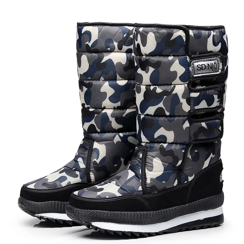 Men's Platform Thick Plush Waterproof Snow Boots with Slip-resistant soles in Sizes 34 - 47 5