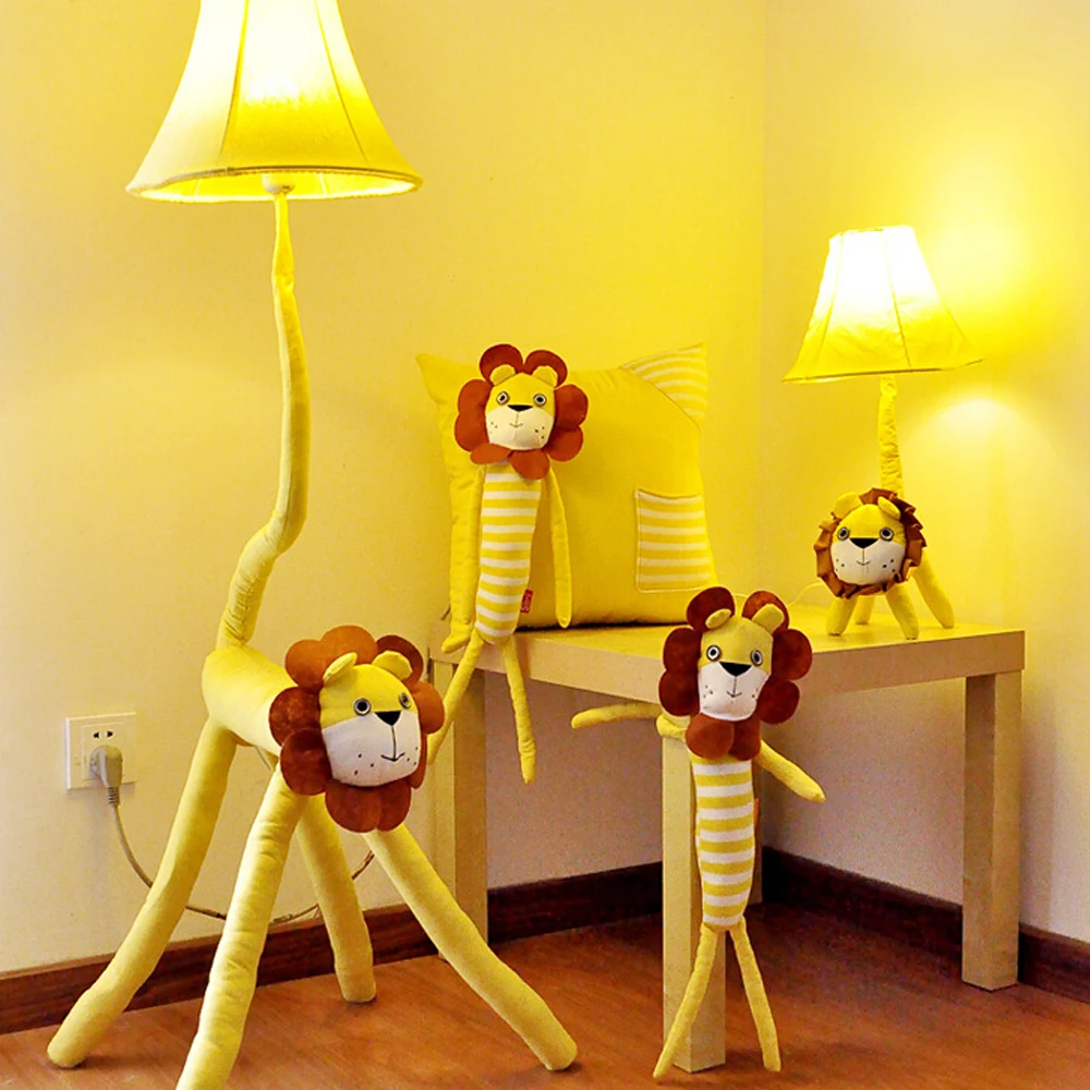 ФОТО High Quality Led Yellow Lion Kids Floor Lamp Cartoon Decor Standing Lamps 110V/220V E27 Fabric European Lighting Floor Lamps LED