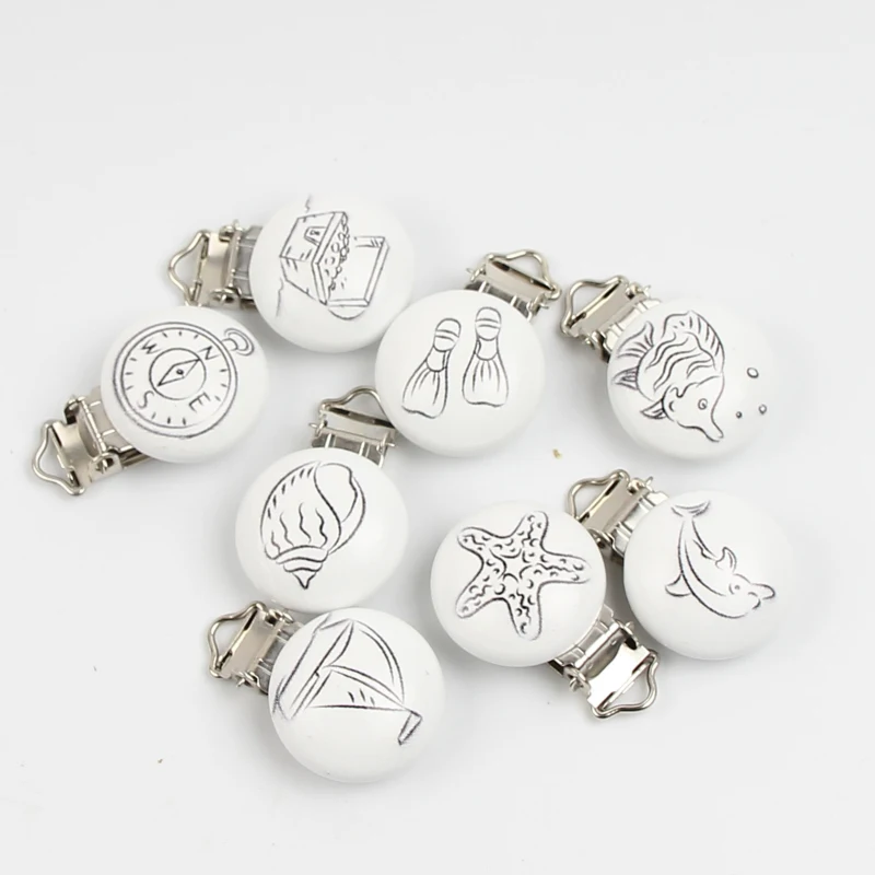 

5pcs 45*30mm Cute Pacifier Clasps Wooden White Ocean Series Mixed pattern Health Holders Child Funny pacifier Holder Clips