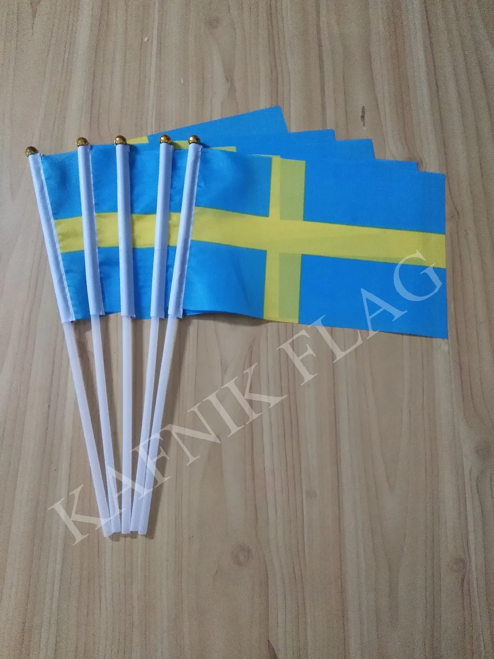 

KAFNIK,5pcs Sweden Hand Flag National Hand Flag 14*21cm,freeshipping
