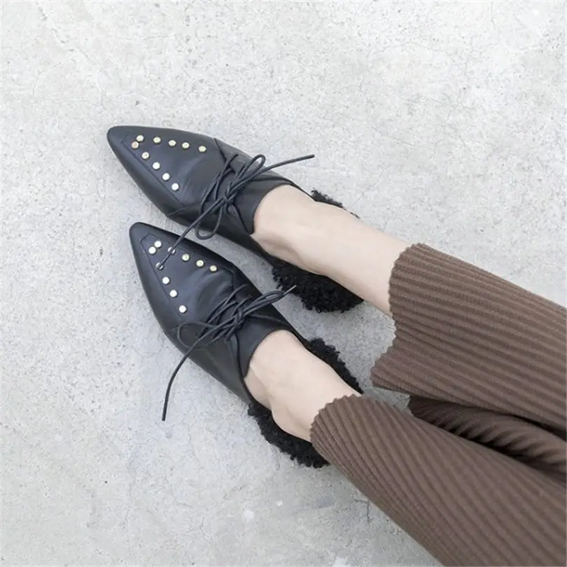 

NAYIDUYUN Women Shoes Lace Up Genuine Leather Pointed Toe Party Flats Oxfords Shallow Casual Shoes Real Fur Punk Ankle Boots