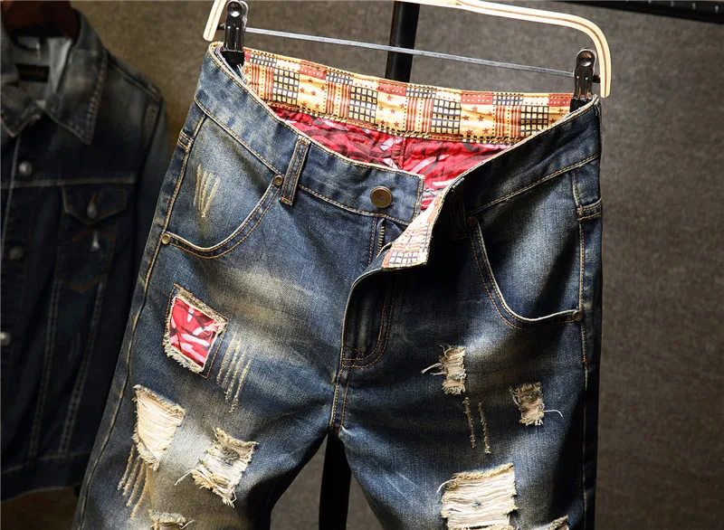 Denim shorts (4)