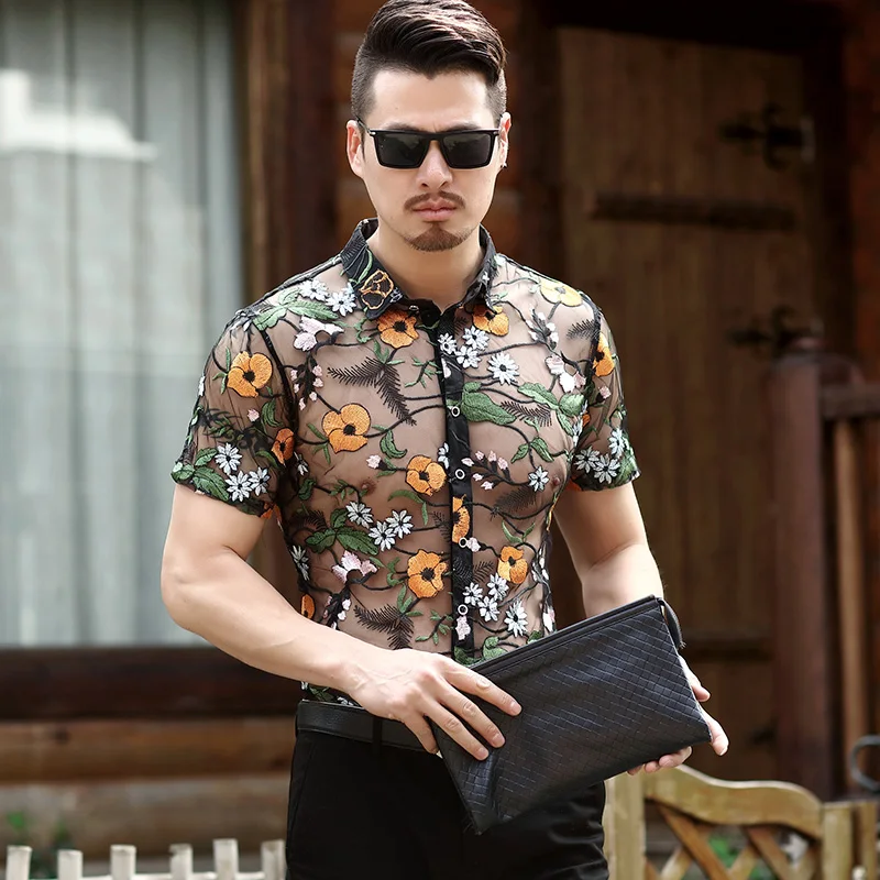 Camiseta masculina пикантные человек полые кружева Цветочные Одежда Мужской see through вышивка рубашки с коротким рукавом Прозрачный рубашки рубашка платье рубашка