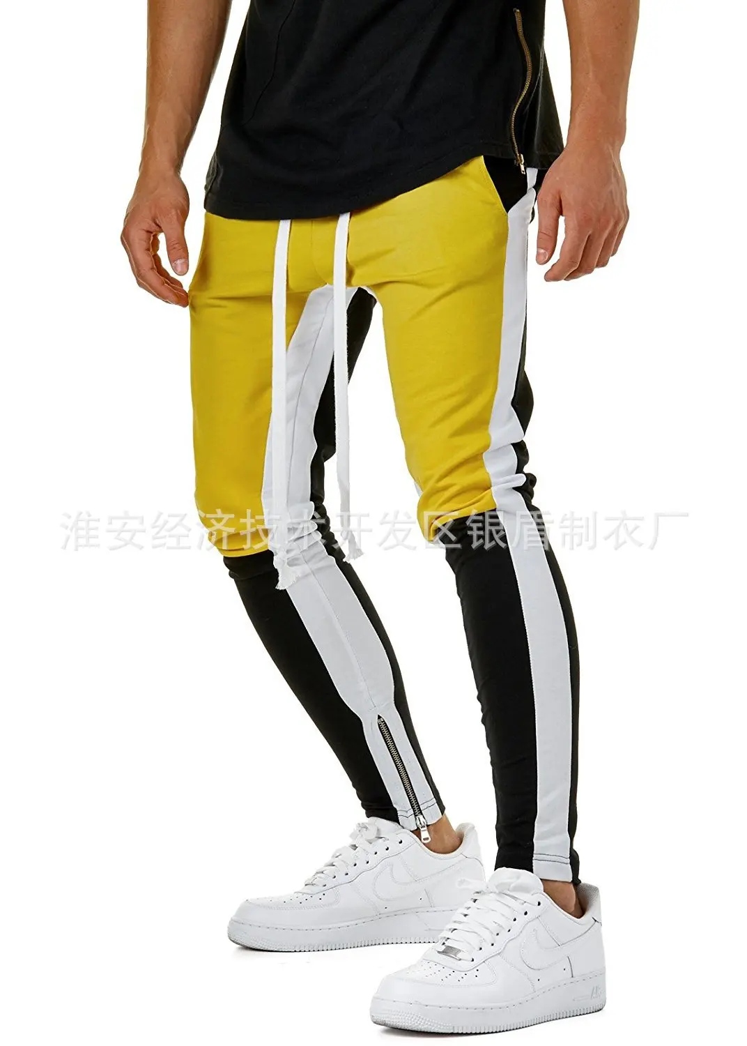 

2019 men's casual sports pants European and American style color matching sports trousers men
