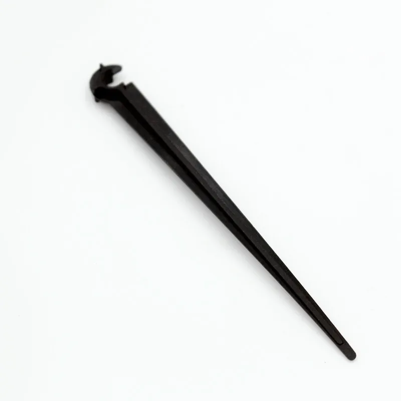 

200pcs "C" Shape Fixed Stems Holder For Drip 4 / 7mm Irrigation Hose Easy Installation Inserting ground For Gardens Lawns