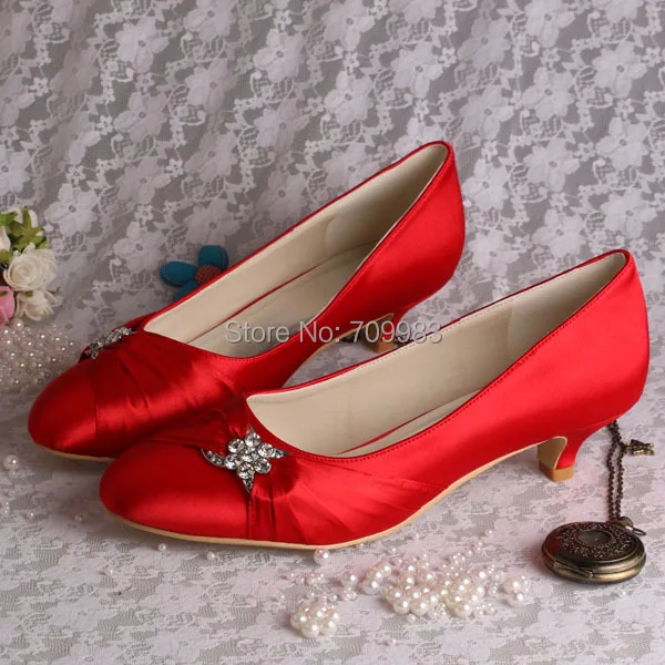 stylish low heel shoes