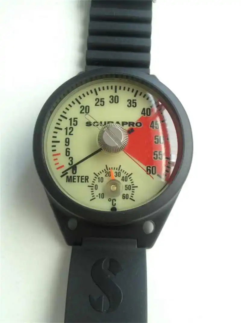 depth meter watch