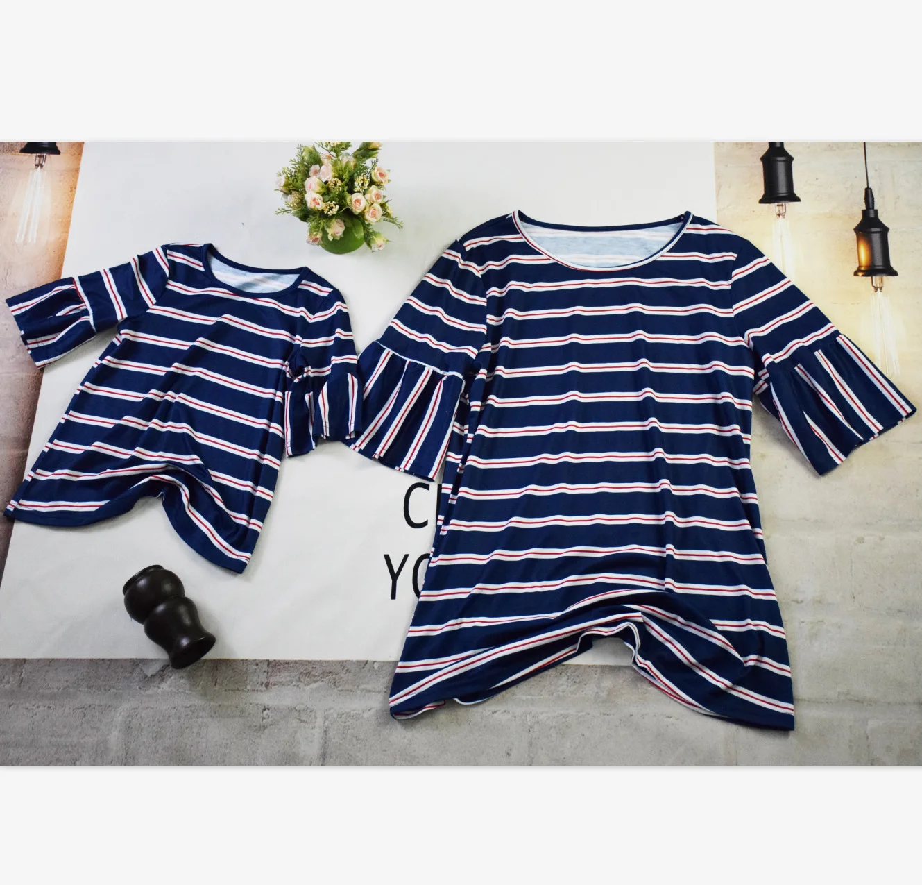 

Dress Mother And Daughter In Matching Family Outfits 2019 Summer Striped T-Shirt Sleeve Splicing For Mom & Me Baby Girl Clothes