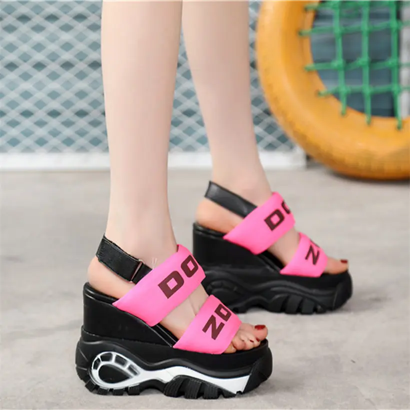 TB2zrHXouuSBuNjSsziXXbq8pXa_!!101792977