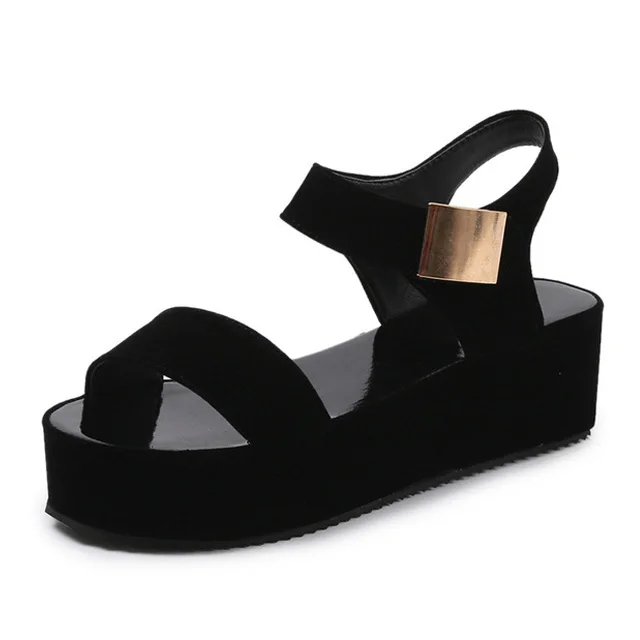Новые босоножки; женская летняя обувь; женские босоножки на танкетке; пляжная обувь с открытым носком в римском стиле; женская обувь; цвет белый, черный; chaussures femme - Цвет: Черный