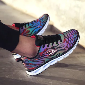 

Running Shoes For Men Sneakers 2018New high quality Outdoor Sport Shoes men Discoloration Noctilucent sports men's shoes