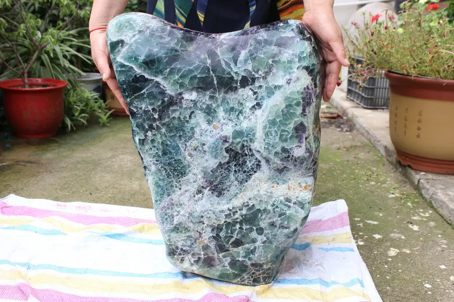 83 кг 183LB огромная Натуральная Зеленая фиолетовая флюоритовая, Хрустальная каменная полированный Исцеление минеральный образец дисплея, камень для медитации