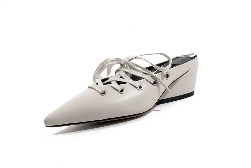 Lenkisen/женские туфли-лодочки без шнуровки из натуральной кожи с острым носком на необычном среднем каблуке с бантом; большие размеры; обувь в европейском стиле; L15 - Цвет: Белый