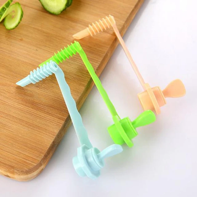 1Pcs Carrot Spiral Slicer Kitchen Vegetable Cutting Models Potato Cutter Cooking Accessories Home Gadgets Spiral Slicer Cutter 3