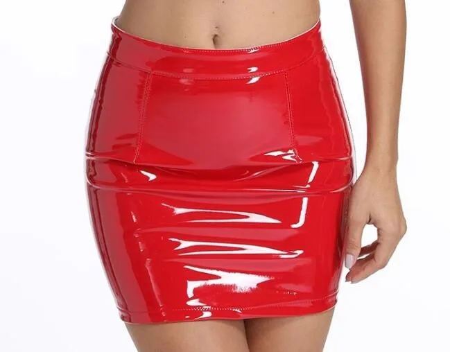 Искусственная кожа сексуальная юбка красный розовый черный коричневый блестящая мини-юбка карандаш Женская юбка женская - Цвет: Red