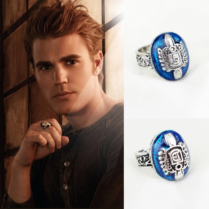 

Vintage The Vampire Diaries Ring Anillos Salvatore Damon Reborn Ring Aneis Stefan finger Family Crest RING Ornaments