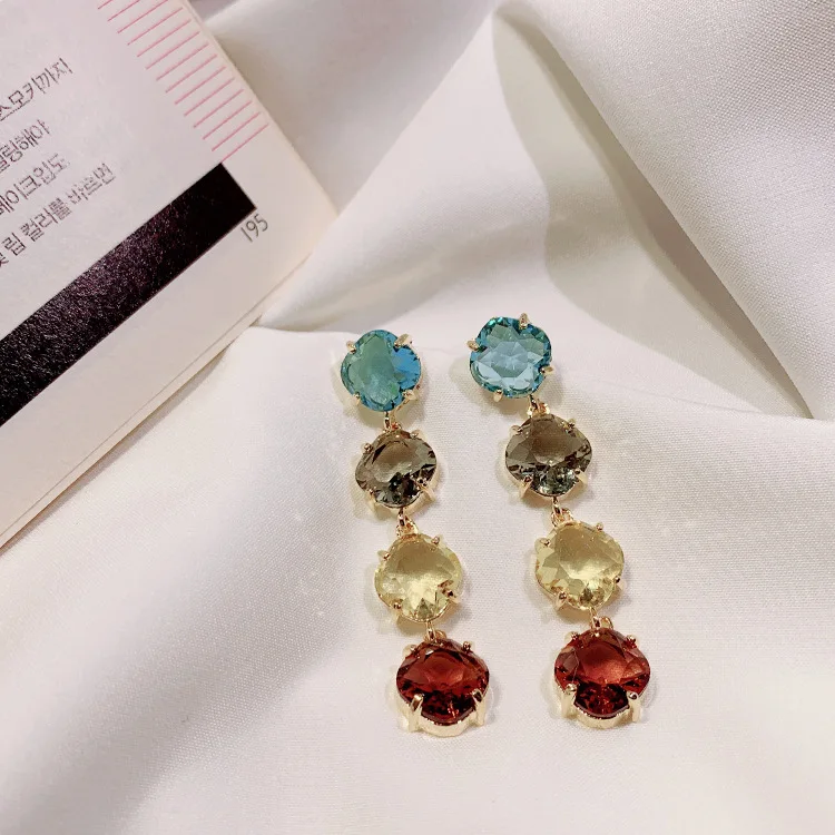 2019 hot fashion jewelry luxury color crystal earrings wedding party earrings for Girls gift for woman